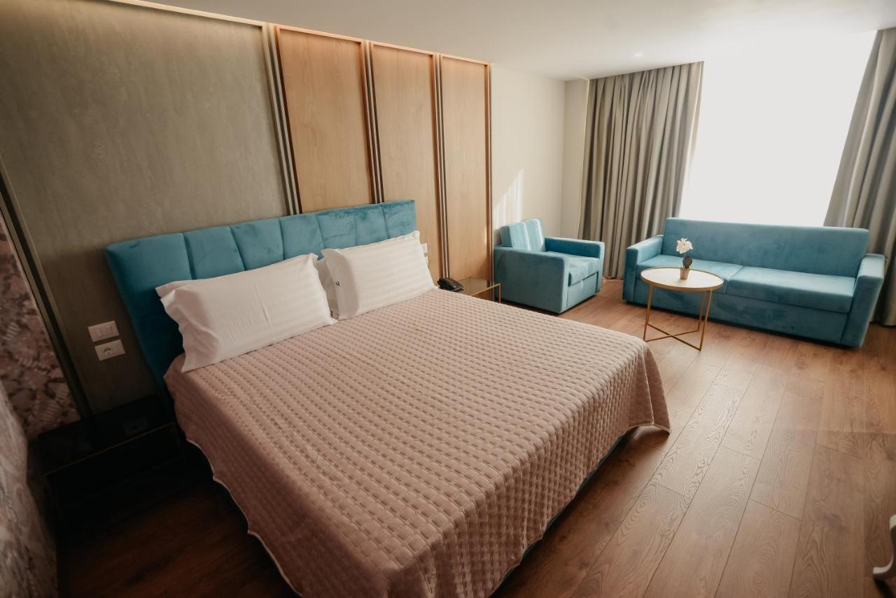 Martiness 4* Durrës